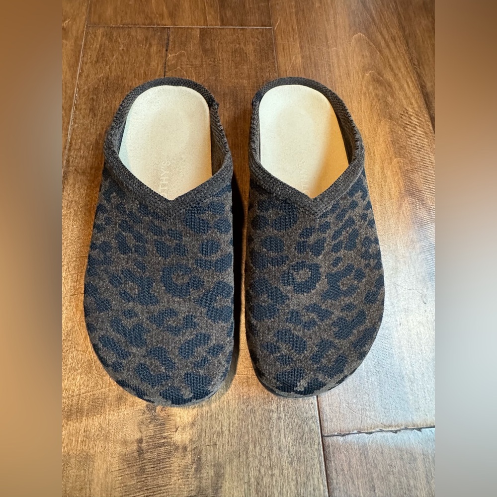 Rothy's ReVelvet Casual Clog, Cheetah